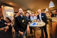 Concentrés avant l'annonce des résultats !